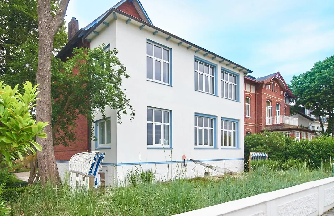 Villa Dünenblick Doppelzimmer Leuchtturm-1